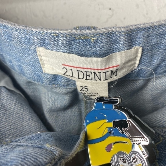 SHORTS, Jean, Cut Off 2 Pair - Picture 7 of 8